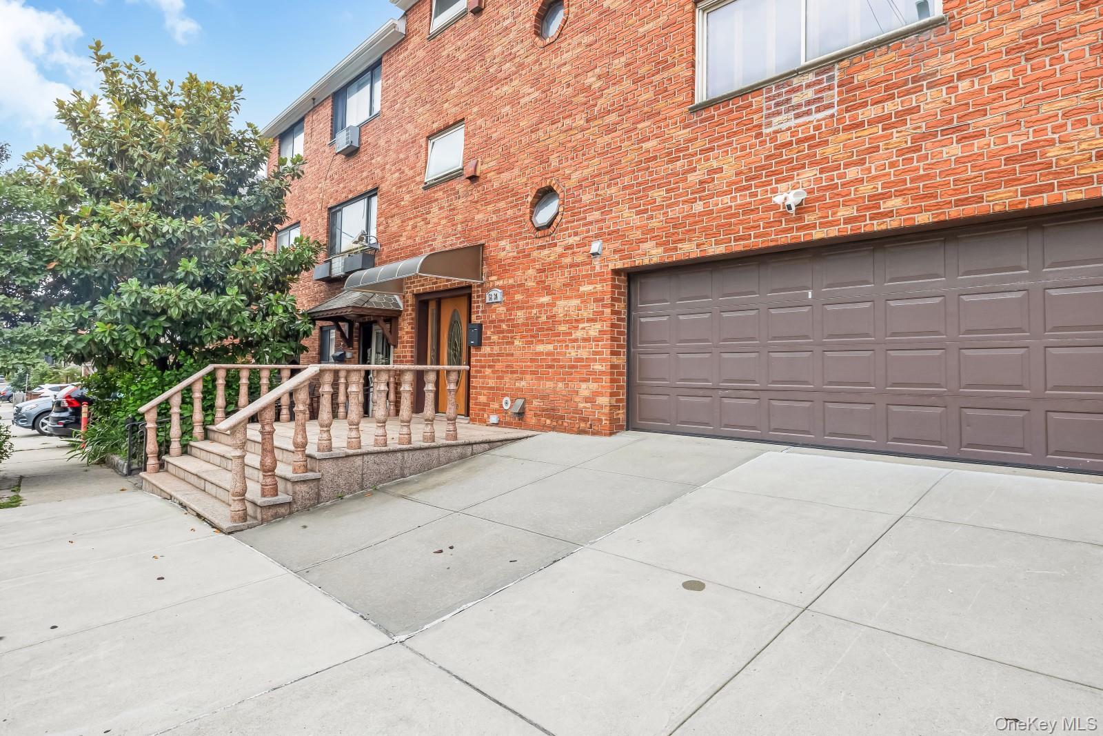 Single Family 75th Street Queens, NY 11379, MLS-1034758-2