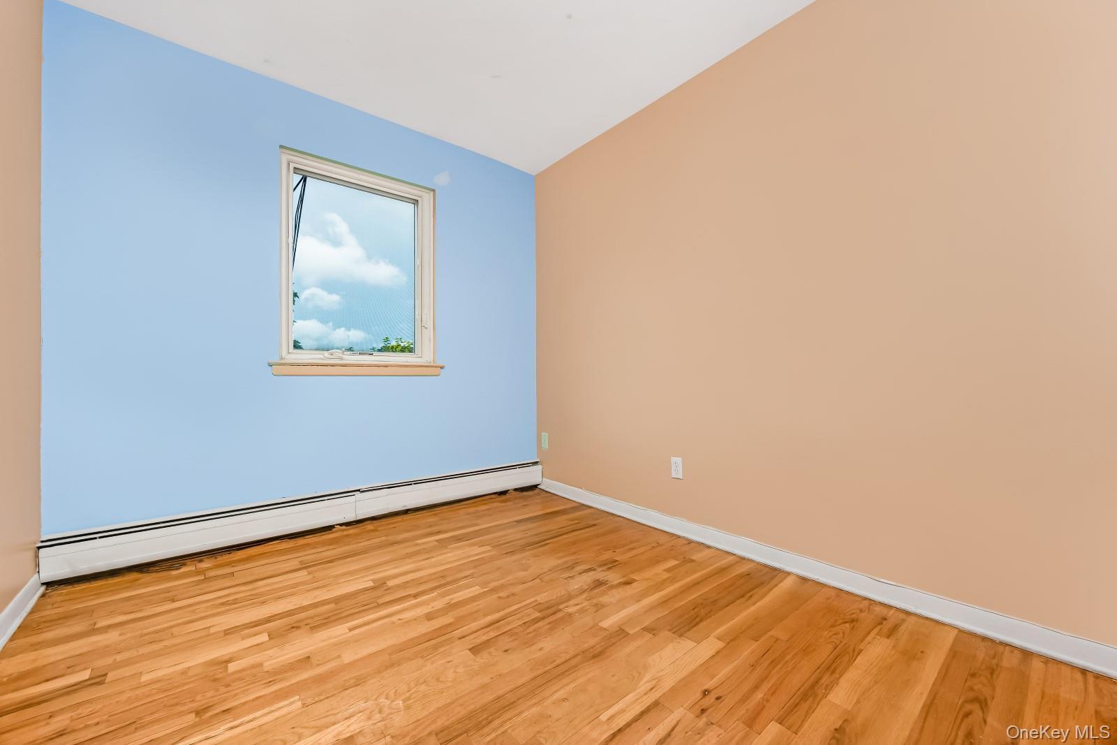 Single Family 75th Street Queens, NY 11379, MLS-1034758-37