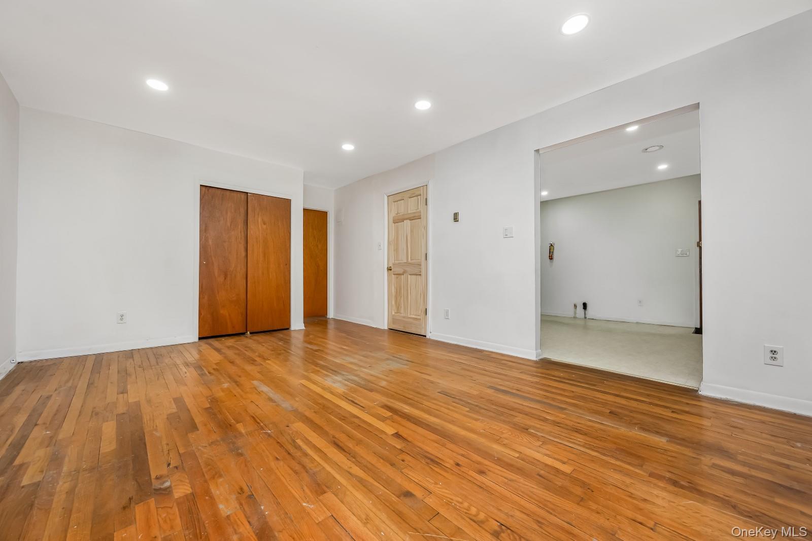 Single Family 75th Street Queens, NY 11379, MLS-1034758-6