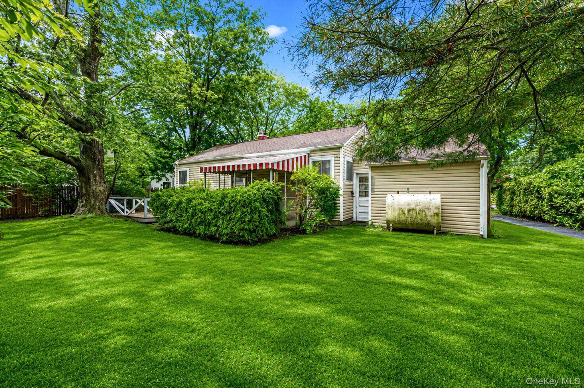 Single Family Falcon Avenue Suffolk County, NY 11763, MLS-1034794-19