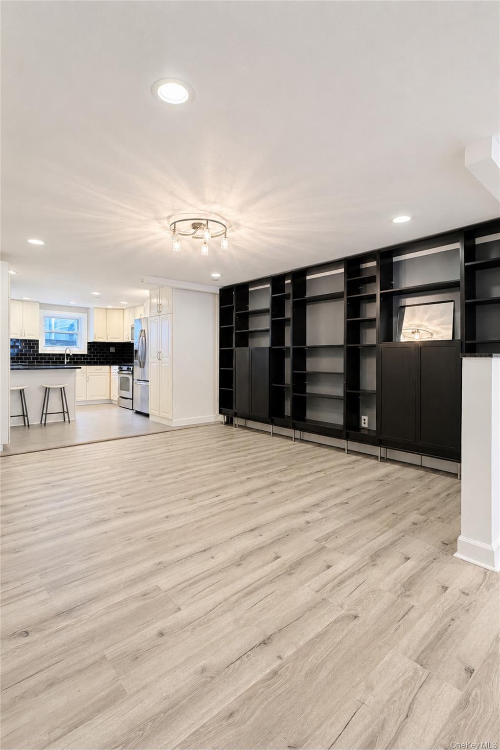 Single Family 25th Road Queens, NY 11102, MLS-1034812-10