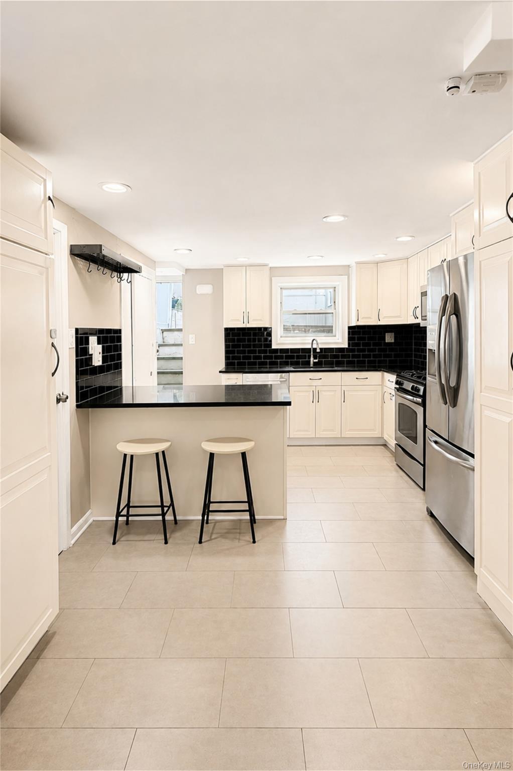 Single Family 25th Road Queens, NY 11102, MLS-1034812-2