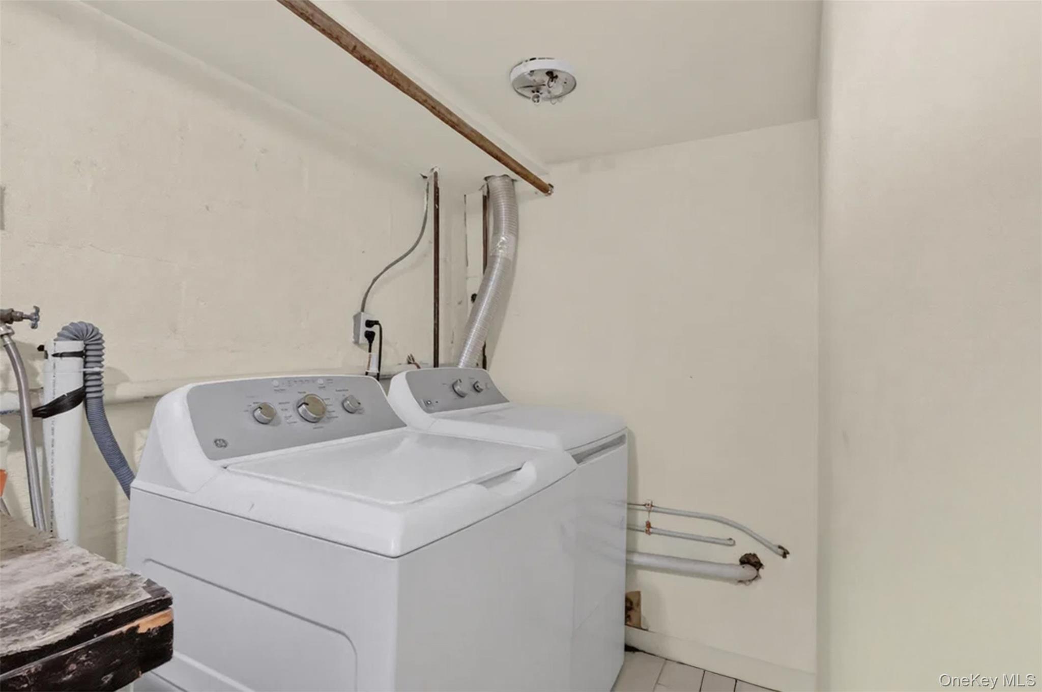 Single Family Phoebe Street Nassau County, NY 11010, MLS-1034827-18