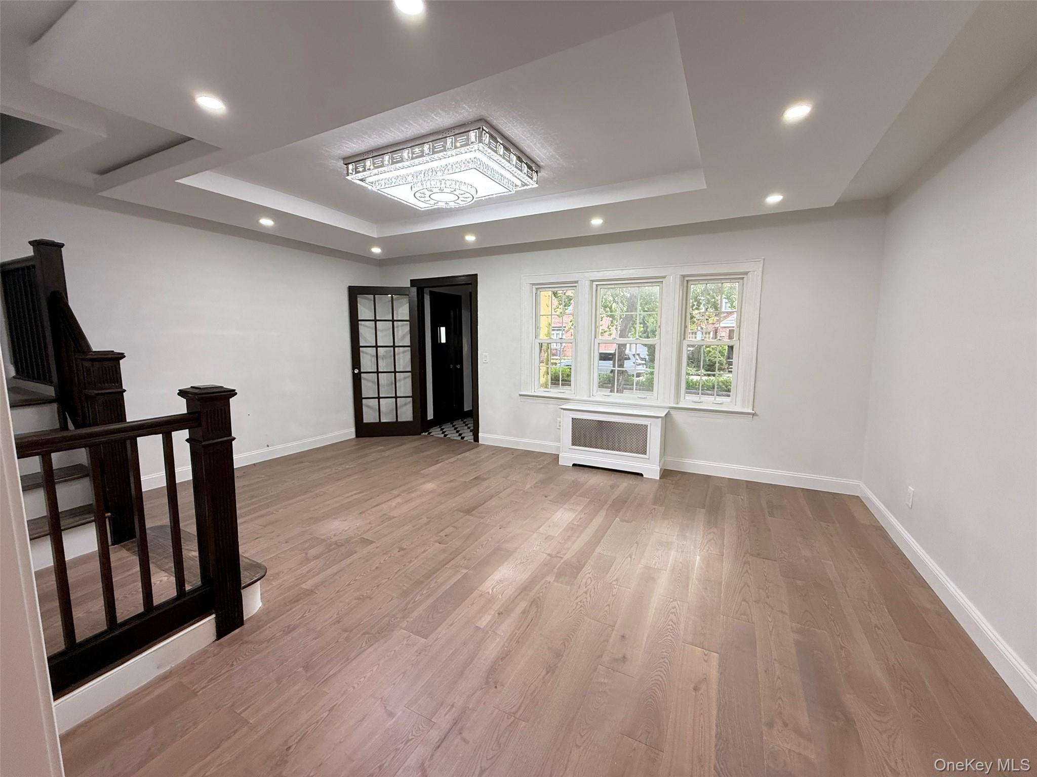 Single Family 188th Street  Queens, NY 11358, MLS-1034829-25