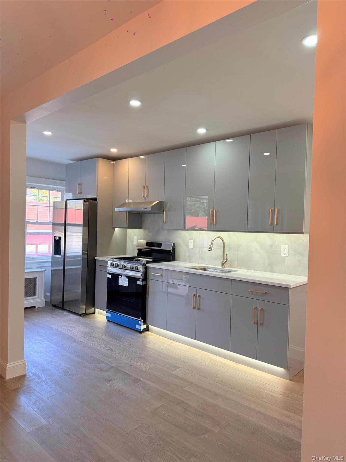 Single Family 188th Street  Queens, NY 11358, MLS-1034829-5