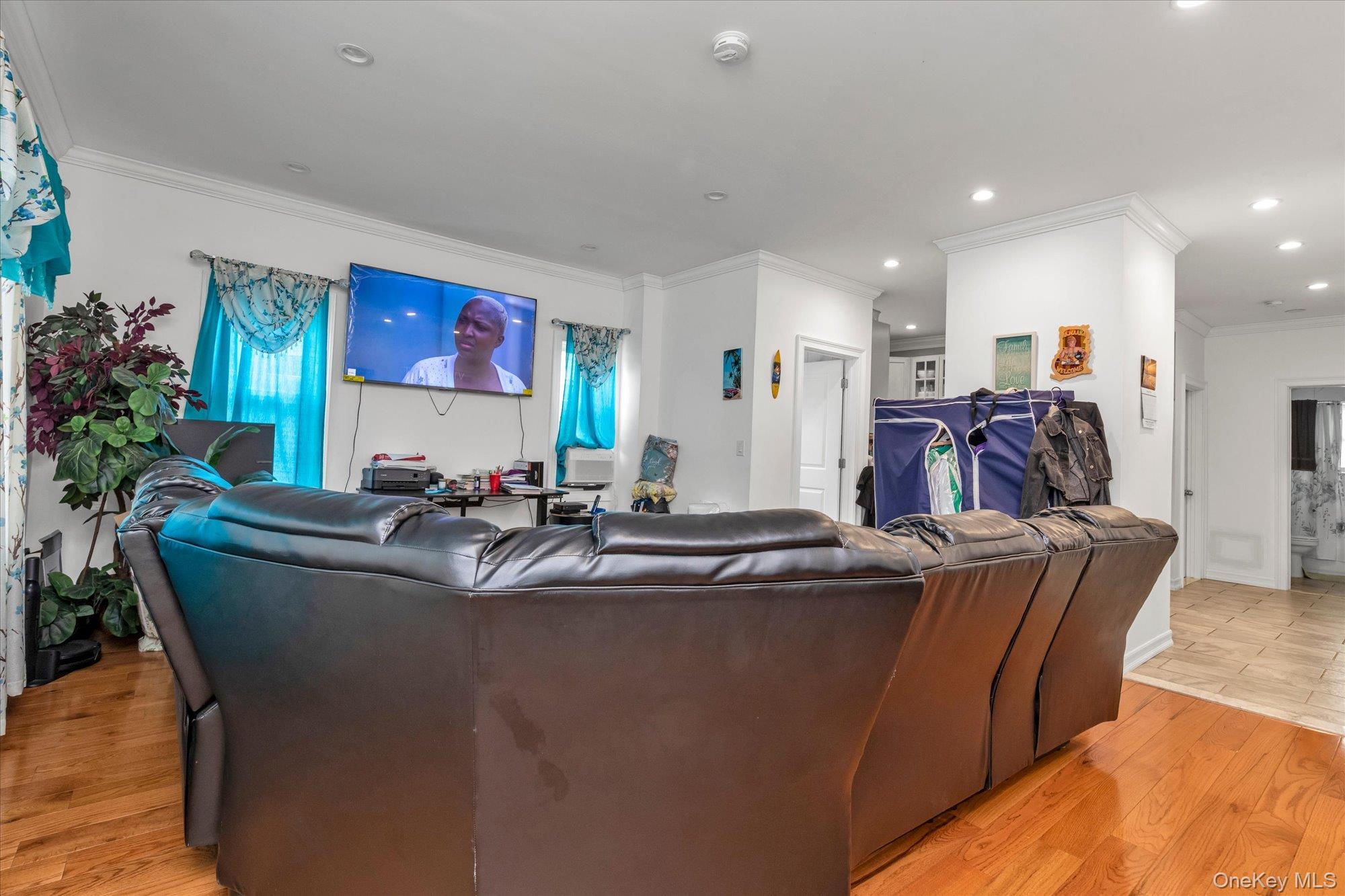 Single Family Memphis Avenue Queens, NY 11422, MLS-1034830-12
