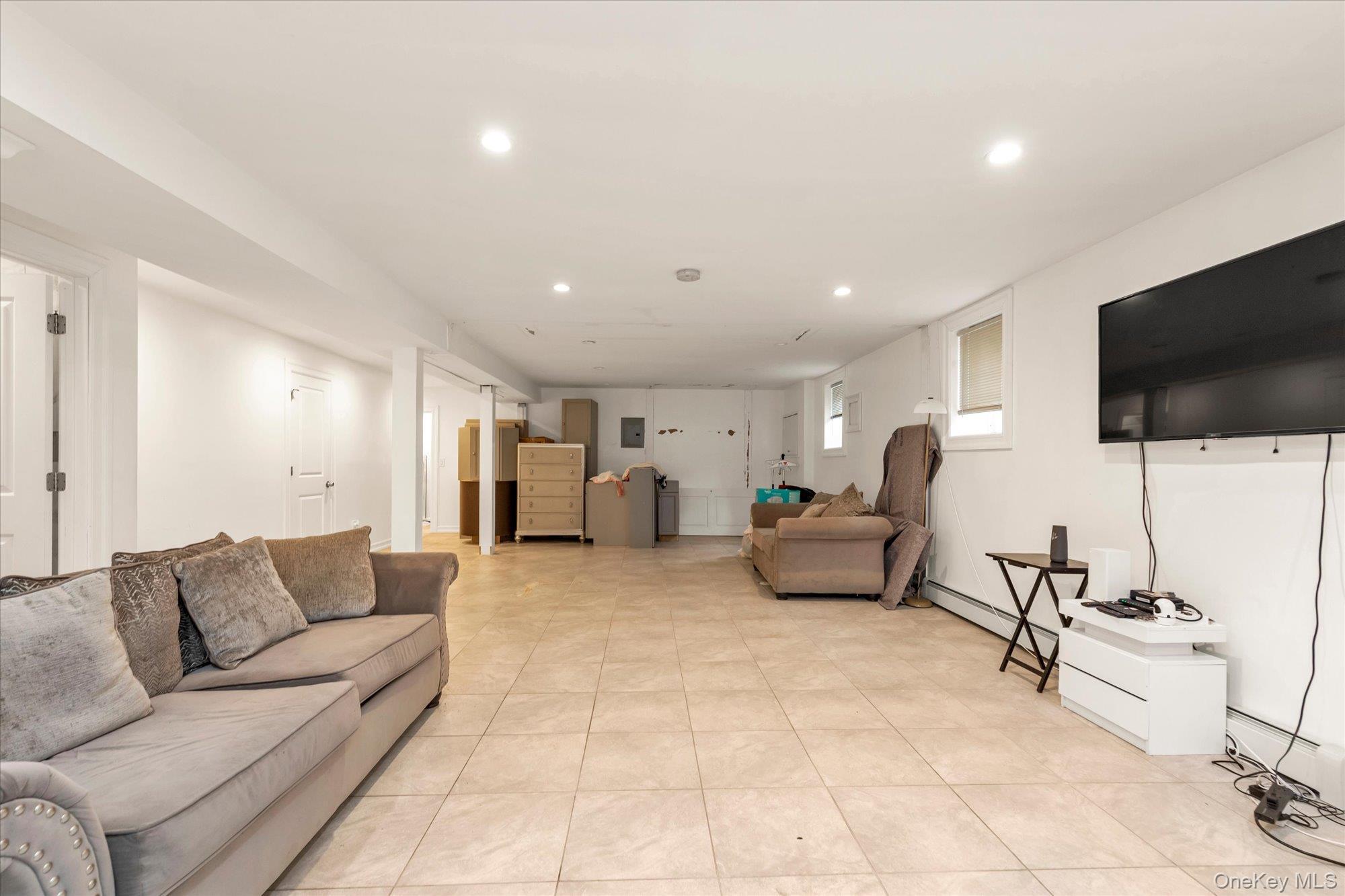 Single Family Memphis Avenue Queens, NY 11422, MLS-1034830-19