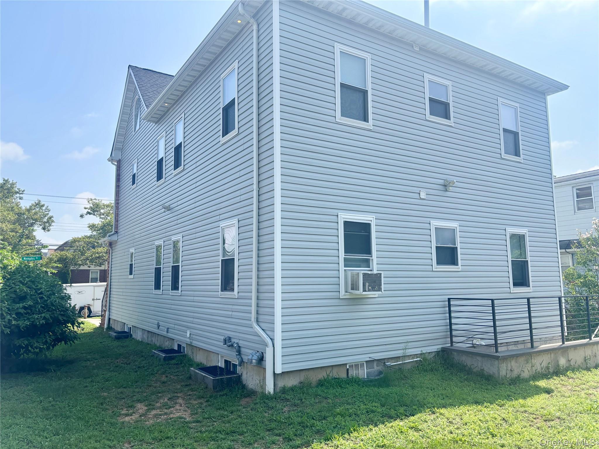 Single Family Memphis Avenue  Queens, NY 11422, MLS-1034830-26