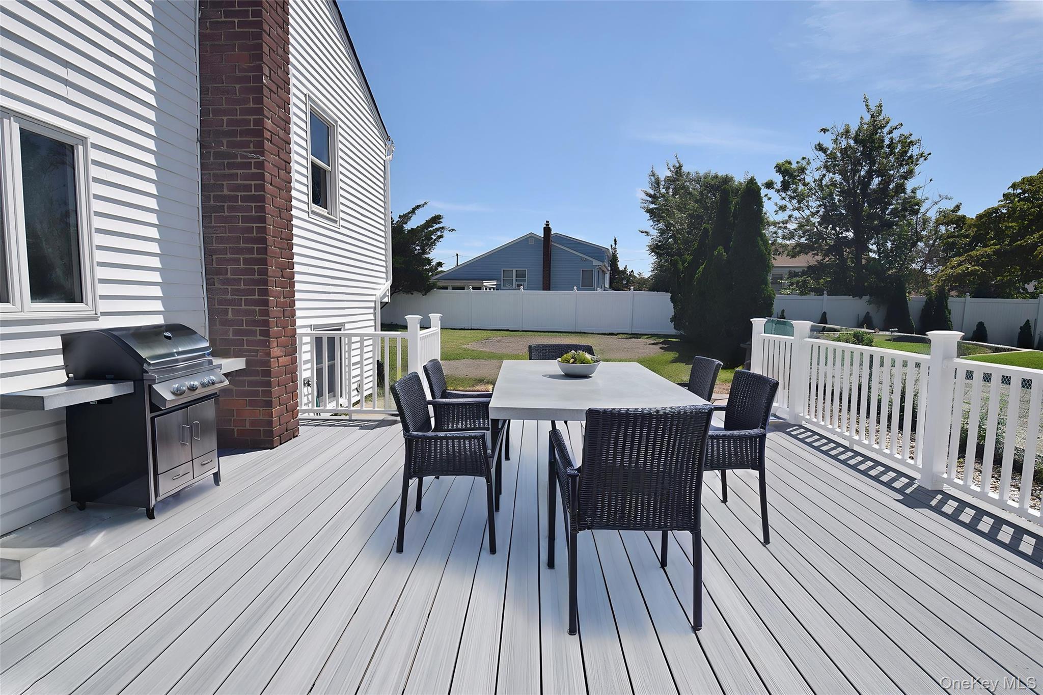 Single Family Raynor Street  Suffolk County, NY 11704, MLS-1034844-24