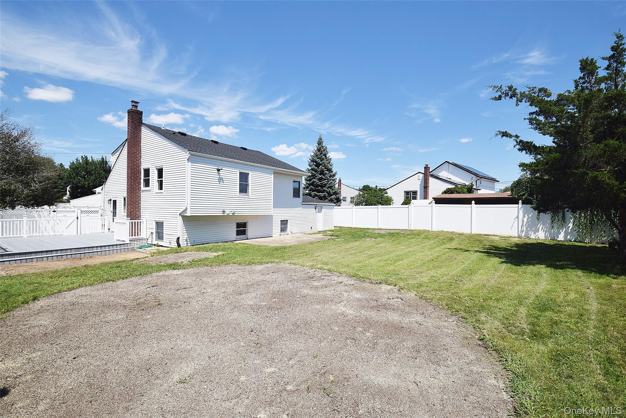 Single Family Raynor Street  Suffolk County, NY 11704, MLS-1034844-26