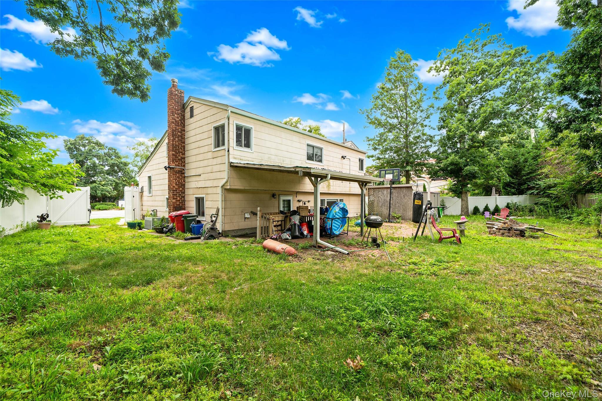 Single Family Hynes Place Nassau County, NY 11710, MLS-1034854-35
