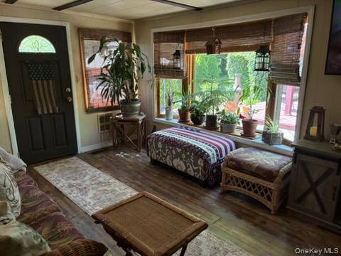 Single Family Old Country Road Suffolk County, NY 11901, MLS-1034893-16