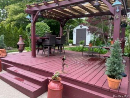 Single Family Old Country Road Suffolk County, NY 11901, MLS-1034893-7