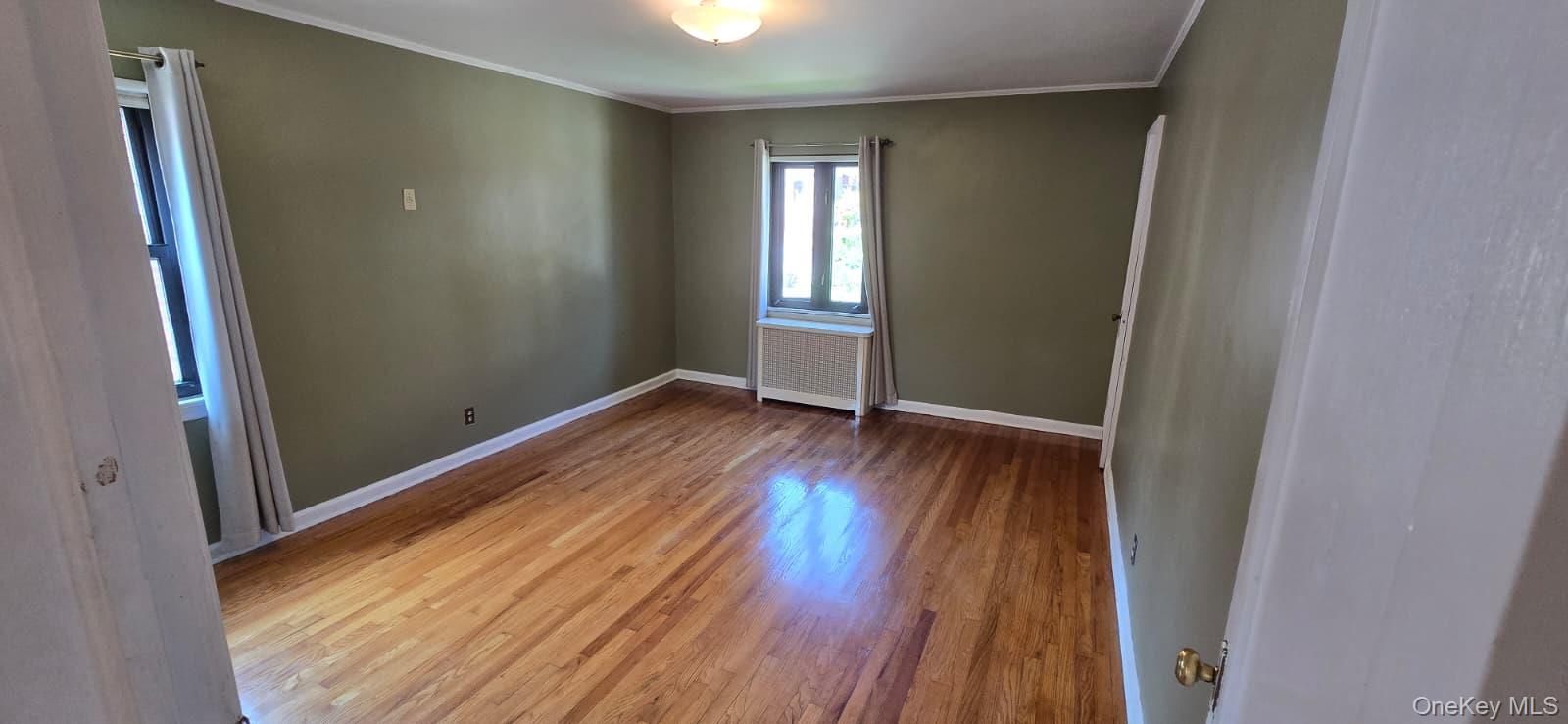Single Family Whitehall Terrace Queens, NY 11427, MLS-1034899-15