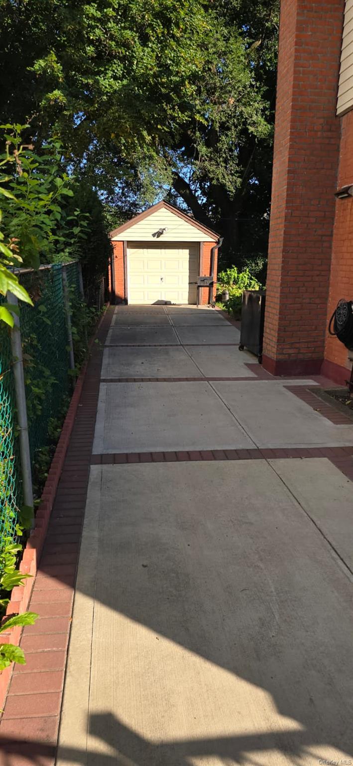 Single Family Whitehall Terrace Queens, NY 11427, MLS-1034899-21