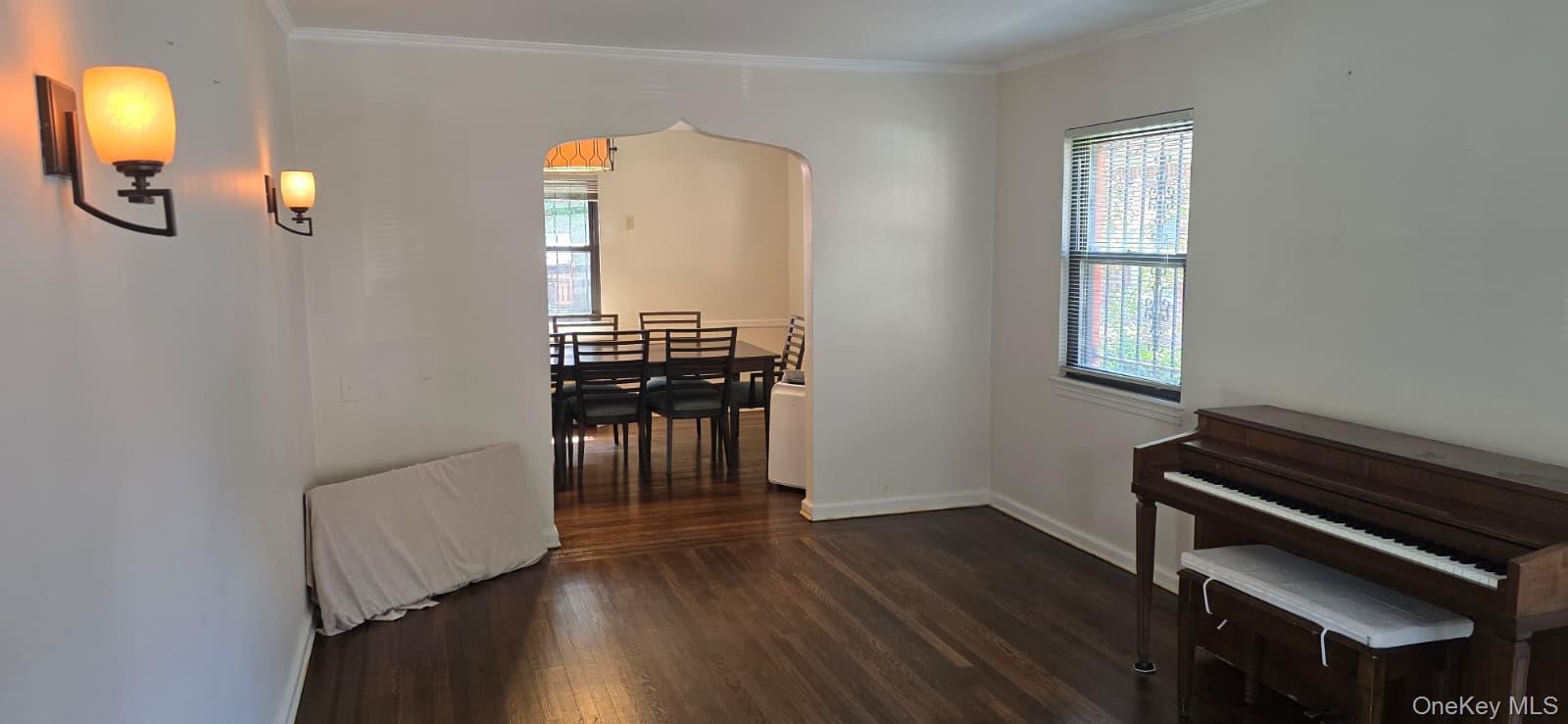 Single Family Whitehall Terrace Queens, NY 11427, MLS-1034899-5