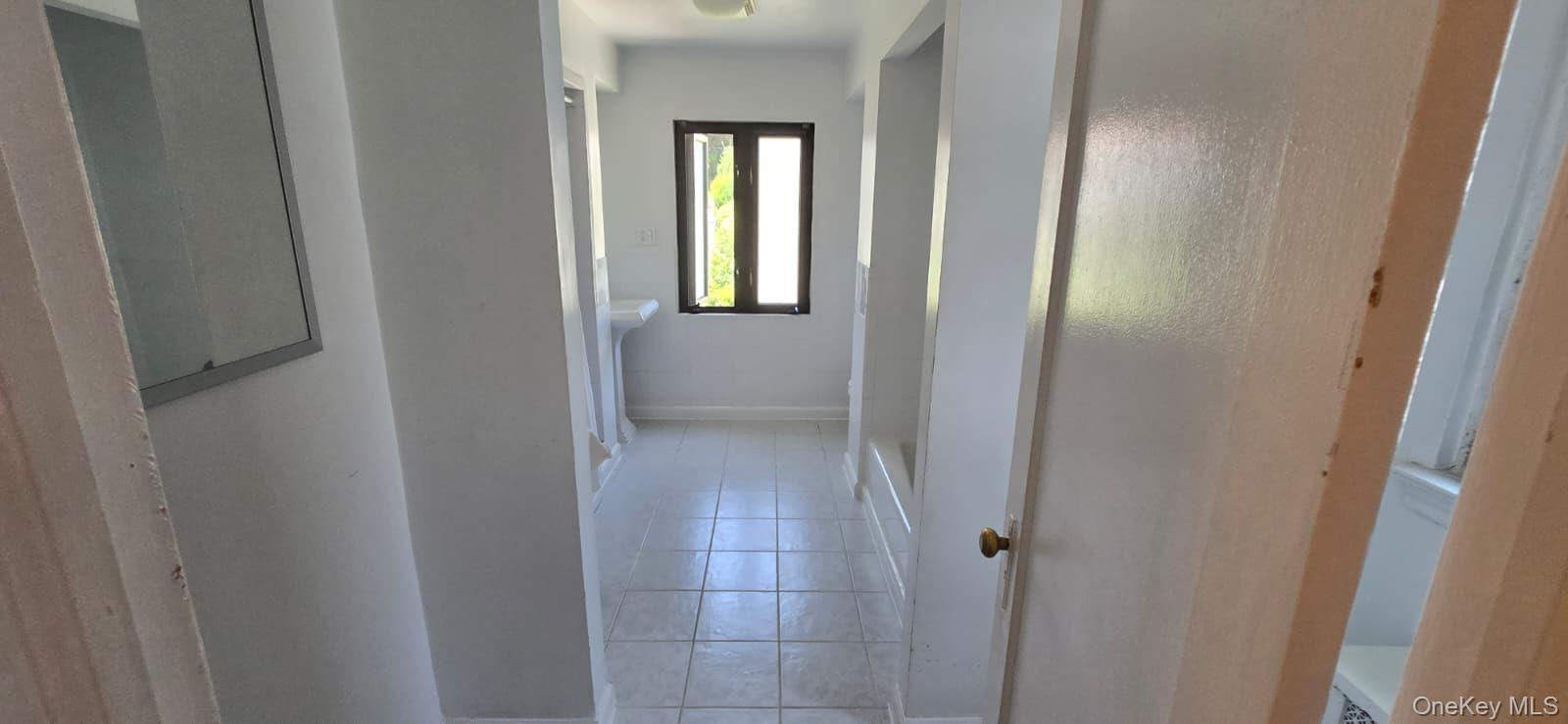 Single Family Whitehall Terrace Queens, NY 11427, MLS-1034899-7