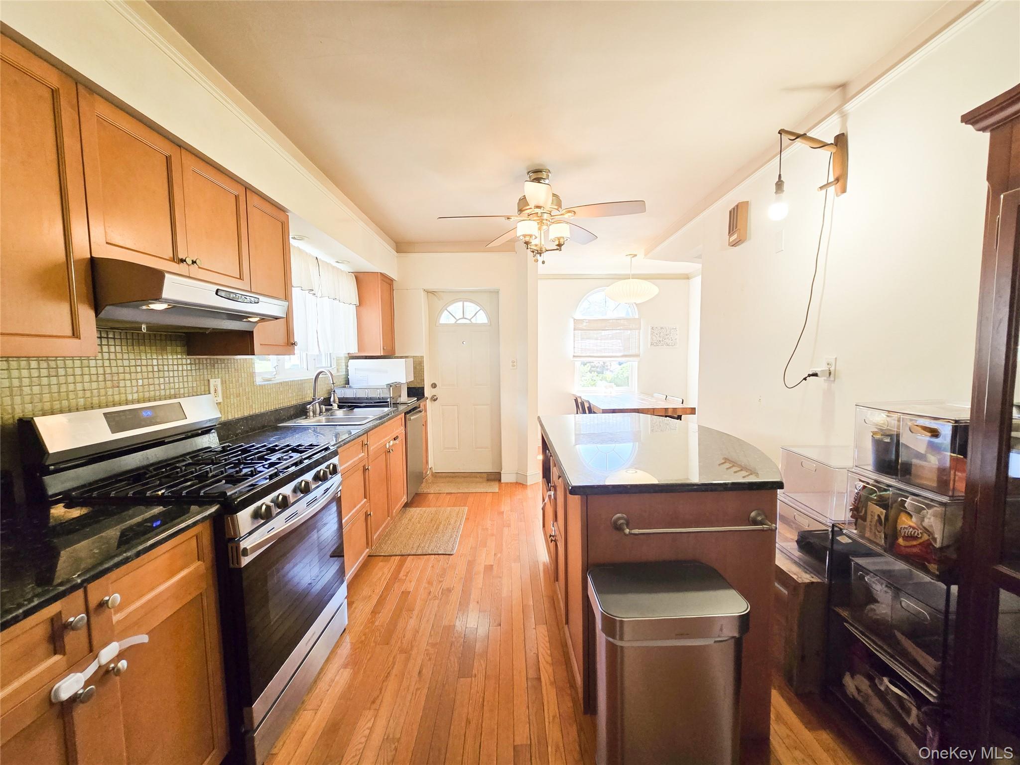 Single Family 212 Street Queens, NY 11364, MLS-1034910-10