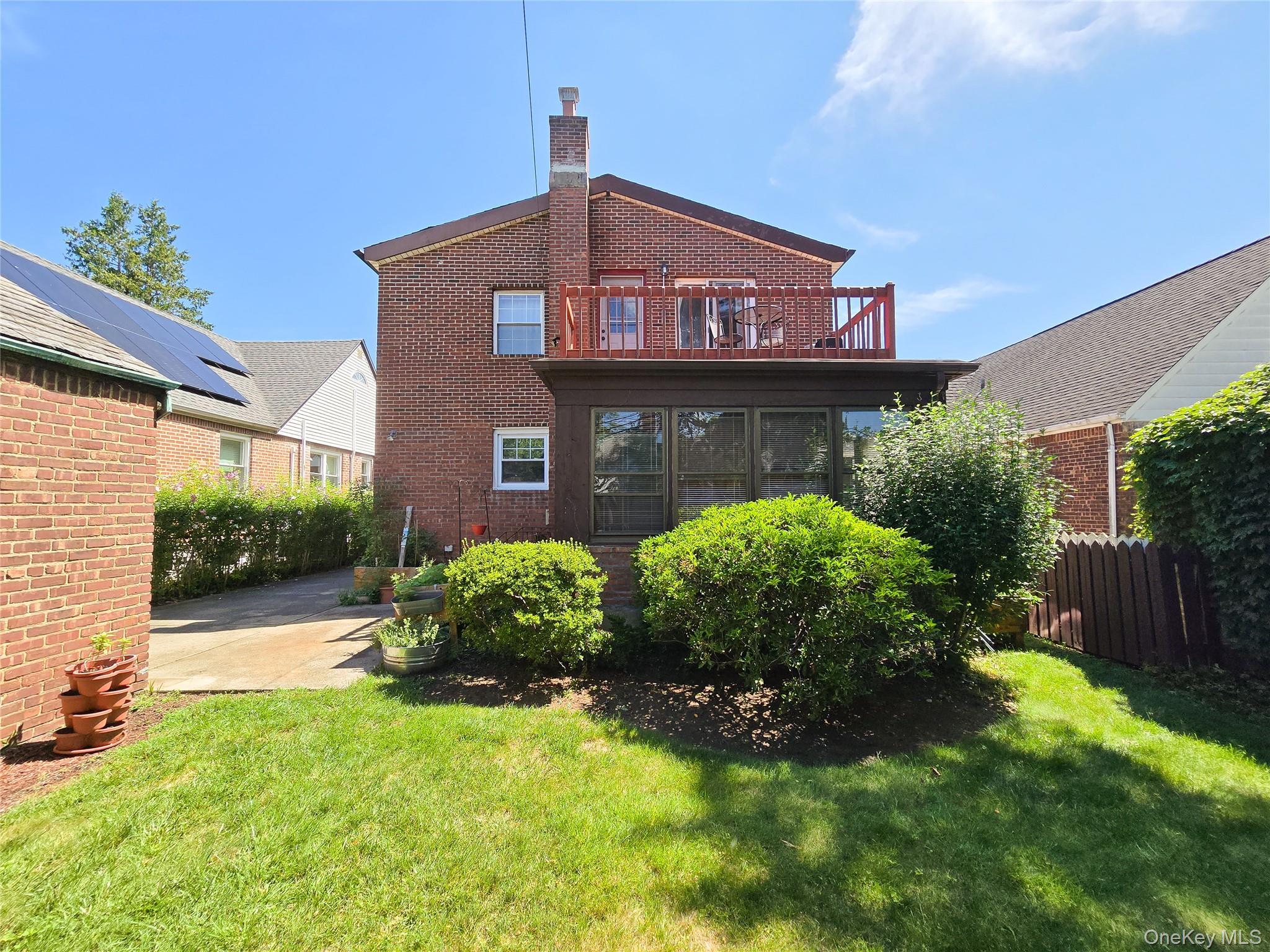 Single Family 212 Street Queens, NY 11364, MLS-1034910-25