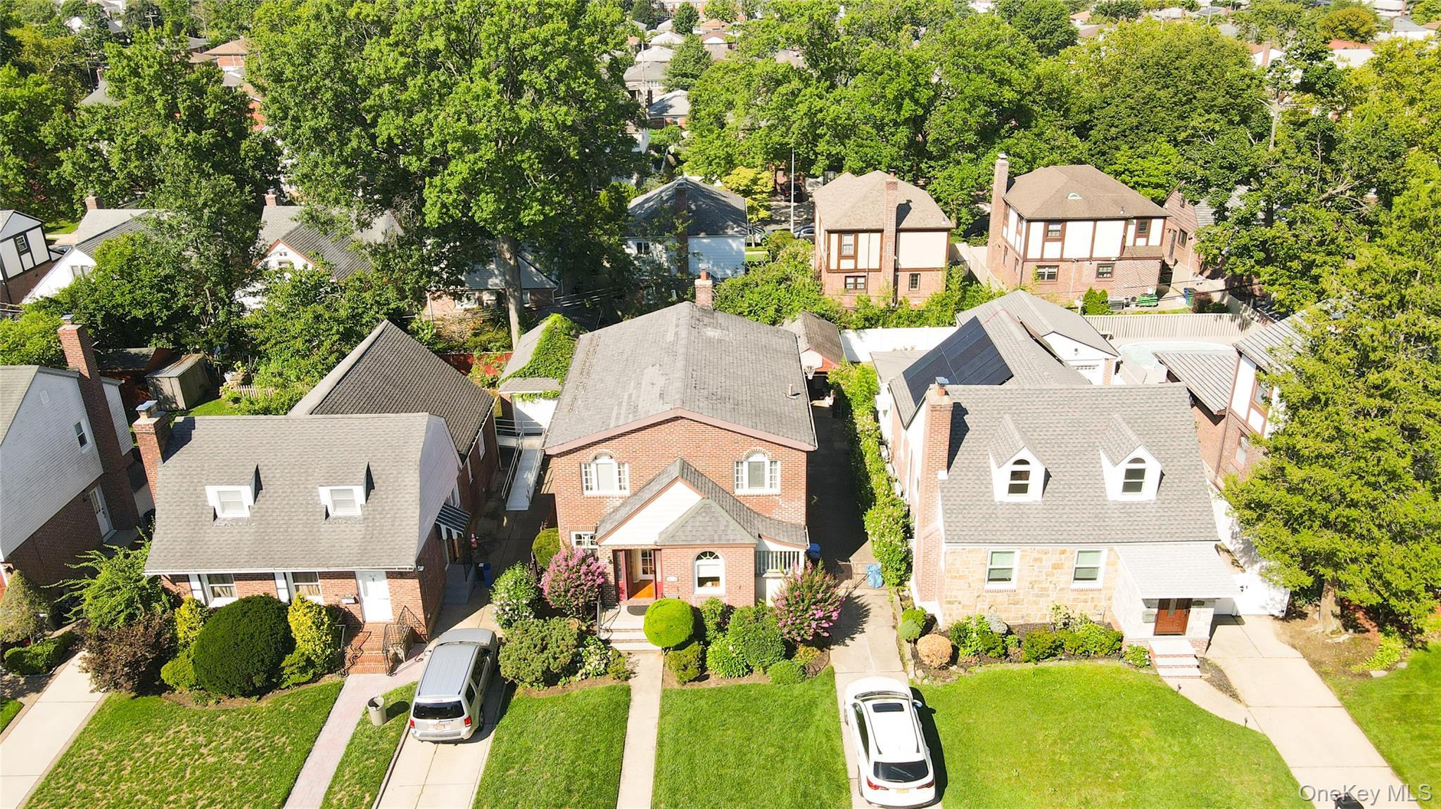 Single Family 212 Street Queens, NY 11364, MLS-1034910-36