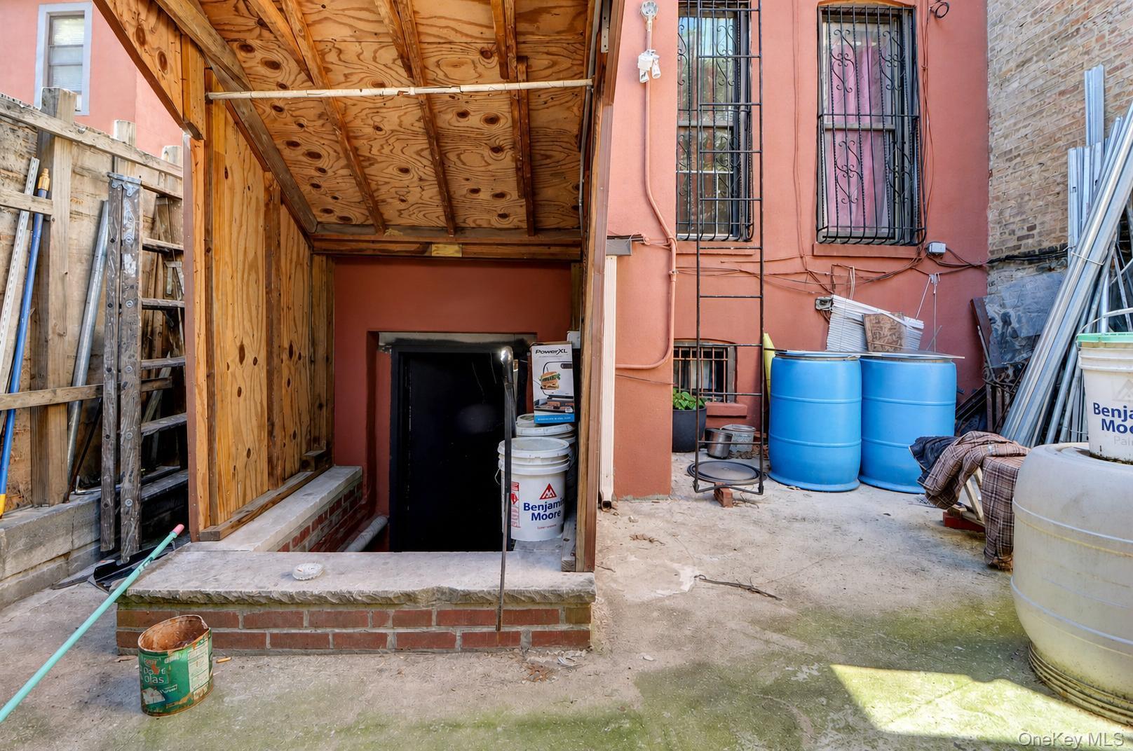 Single Family Halsey Street Brooklyn, NY 11233, MLS-1034946-3