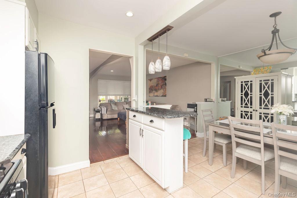 Single Family Fowler Avenue Bronx, NY 10462, MLS-1034953-10