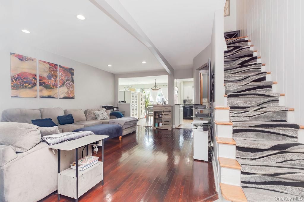 Single Family Fowler Avenue Bronx, NY 10462, MLS-1034953-13