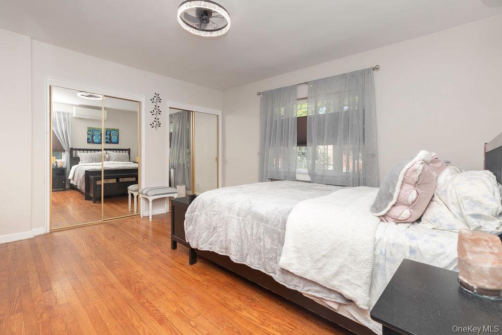 Single Family Fowler Avenue Bronx, NY 10462, MLS-1034953-15