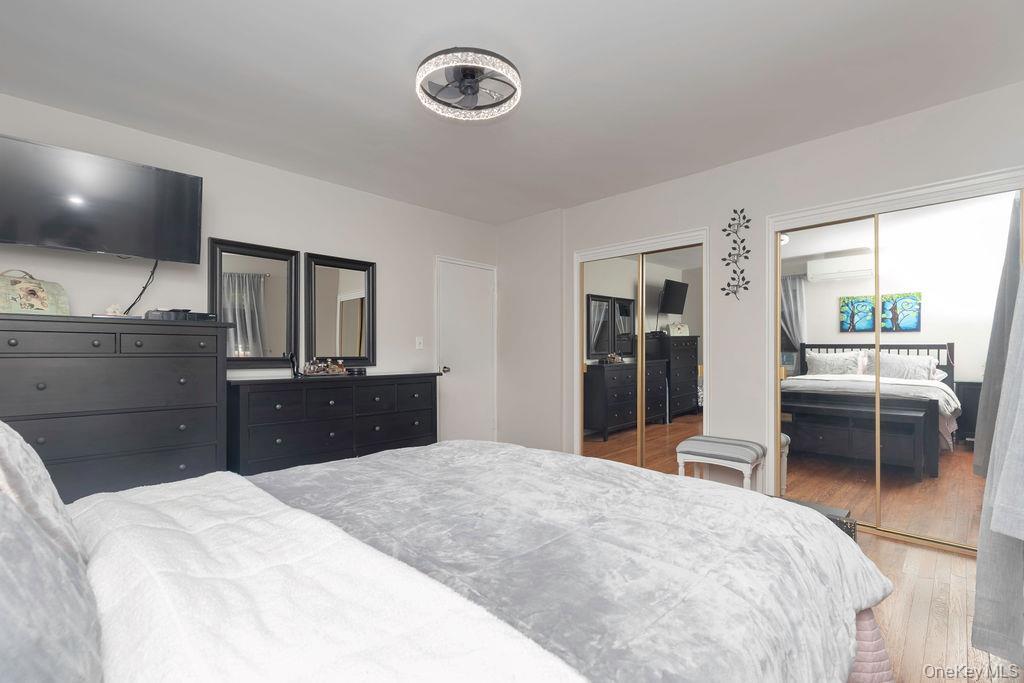 Single Family Fowler Avenue Bronx, NY 10462, MLS-1034953-16