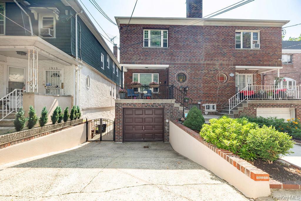 Single Family Fowler Avenue Bronx, NY 10462, MLS-1034953-2