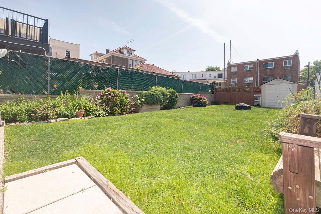 Single Family Fowler Avenue Bronx, NY 10462, MLS-1034953-31