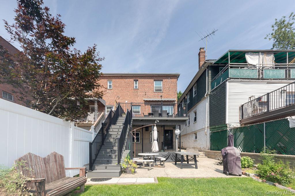 Single Family Fowler Avenue Bronx, NY 10462, MLS-1034953-34