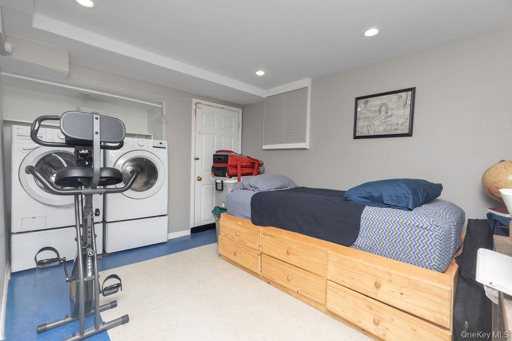 Single Family Fowler Avenue Bronx, NY 10462, MLS-1034953-36
