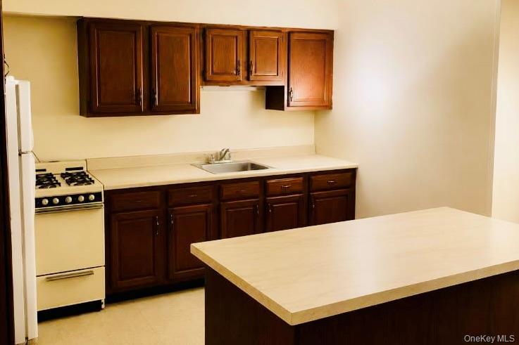 Single Family Fowler Avenue Bronx, NY 10462, MLS-1034953-37