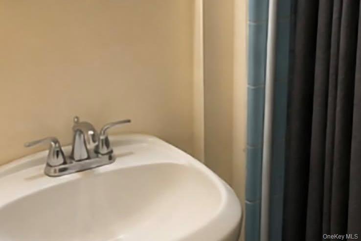 Single Family Fowler Avenue Bronx, NY 10462, MLS-1034953-39