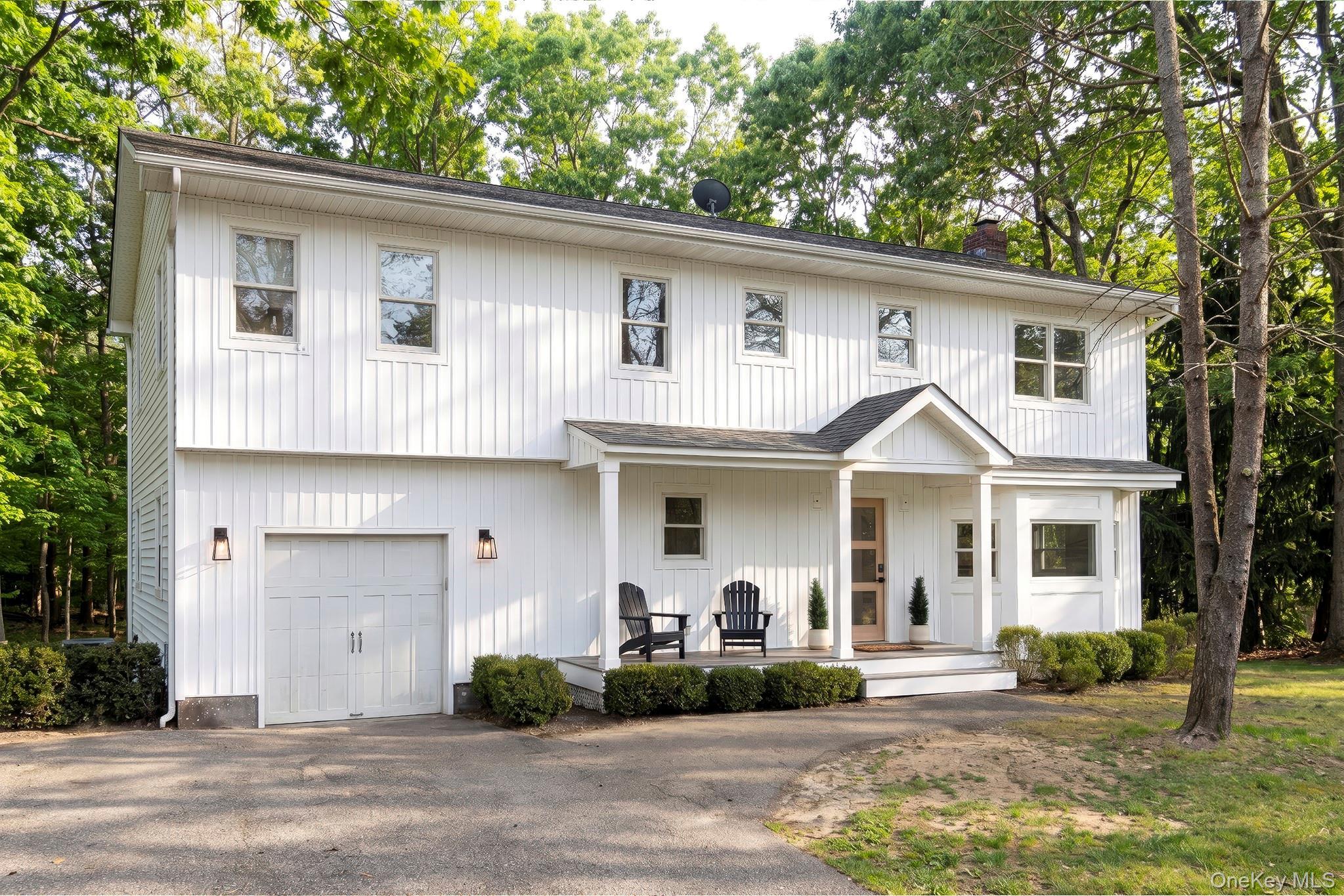 Single Family Hampton Court  Suffolk County, NY 11932, MLS-1034955-33