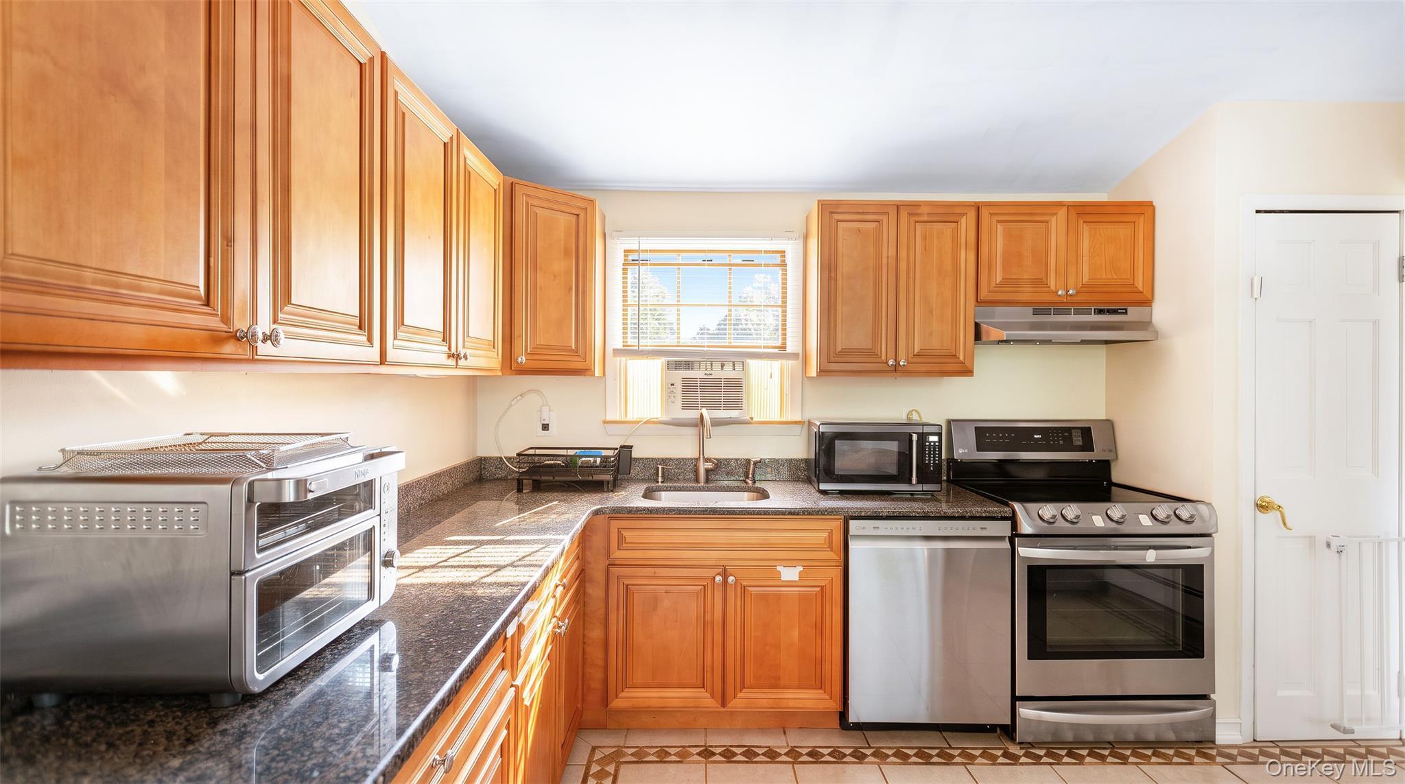 Single Family Pinetop Drive  Suffolk County, NY 11967, MLS-1034963-5