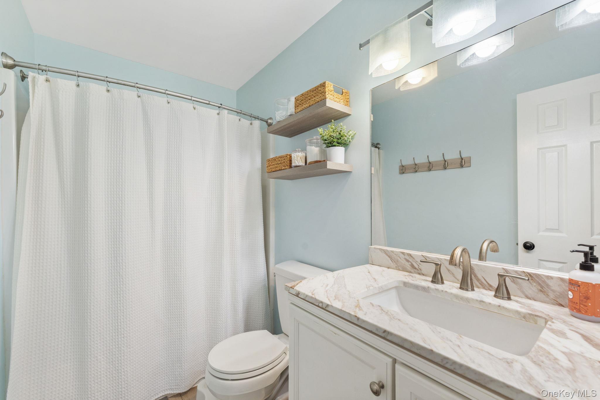 Single Family Hilltop Terrace Rockland County, NY 10954, MLS-1034964-15