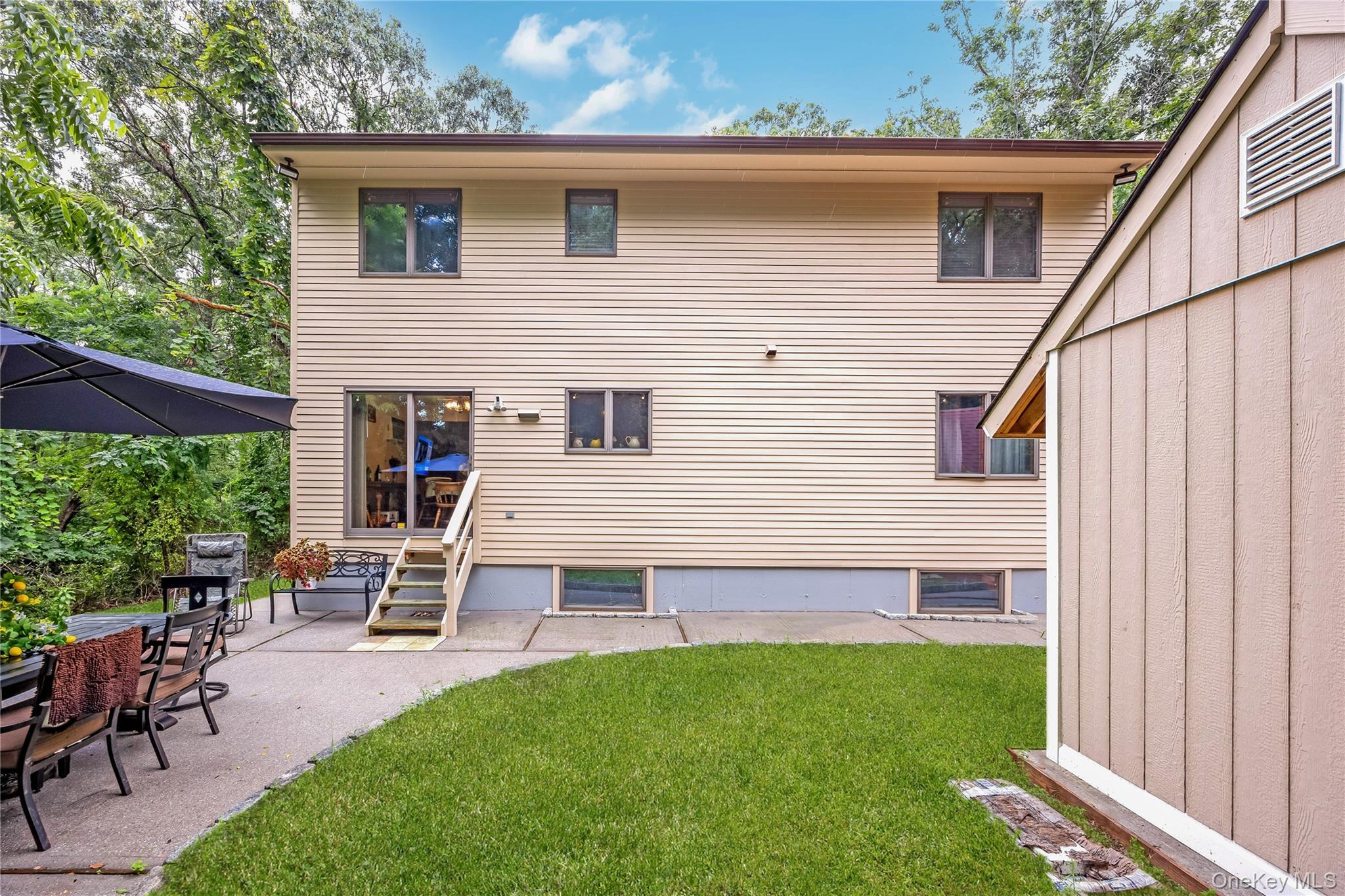 Single Family Sams Path Suffolk County, NY 11778, MLS-1034970-27