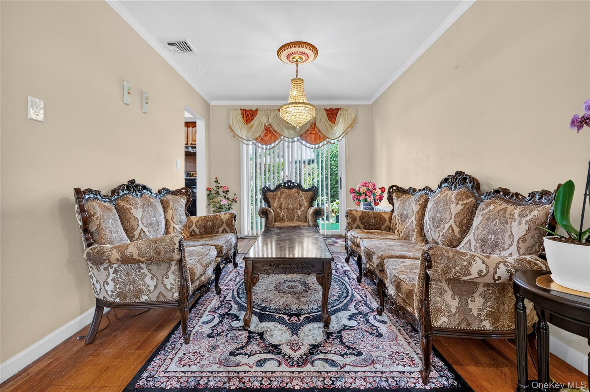 Single Family Marcus Avenue  Nassau County, NY 11040, MLS-1034978-11
