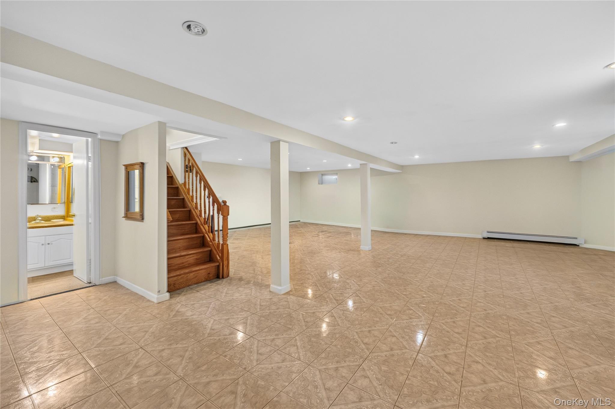 Single Family Marcus Avenue  Nassau County, NY 11040, MLS-1034978-20