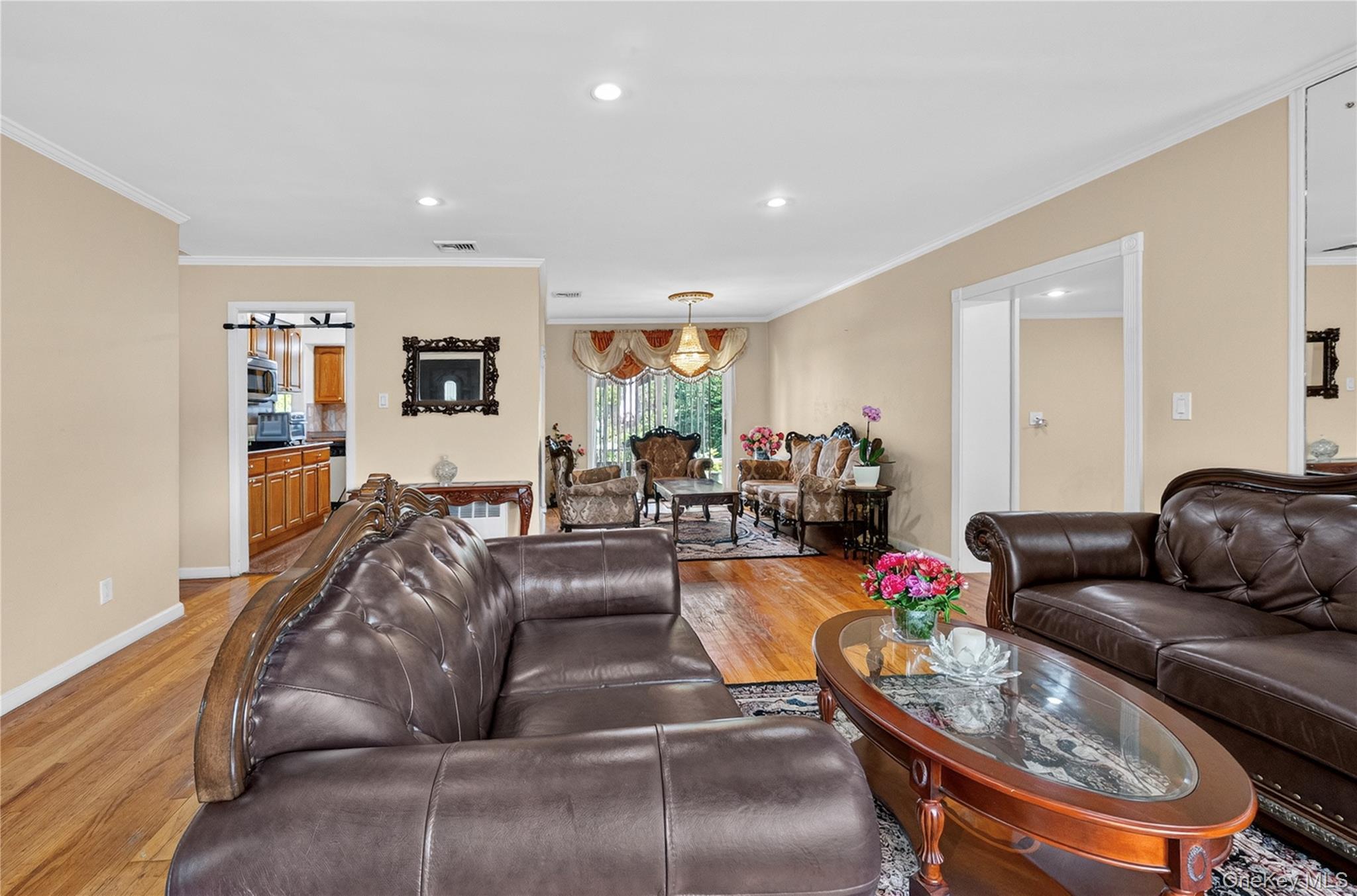 Single Family Marcus Avenue  Nassau County, NY 11040, MLS-1034978-7