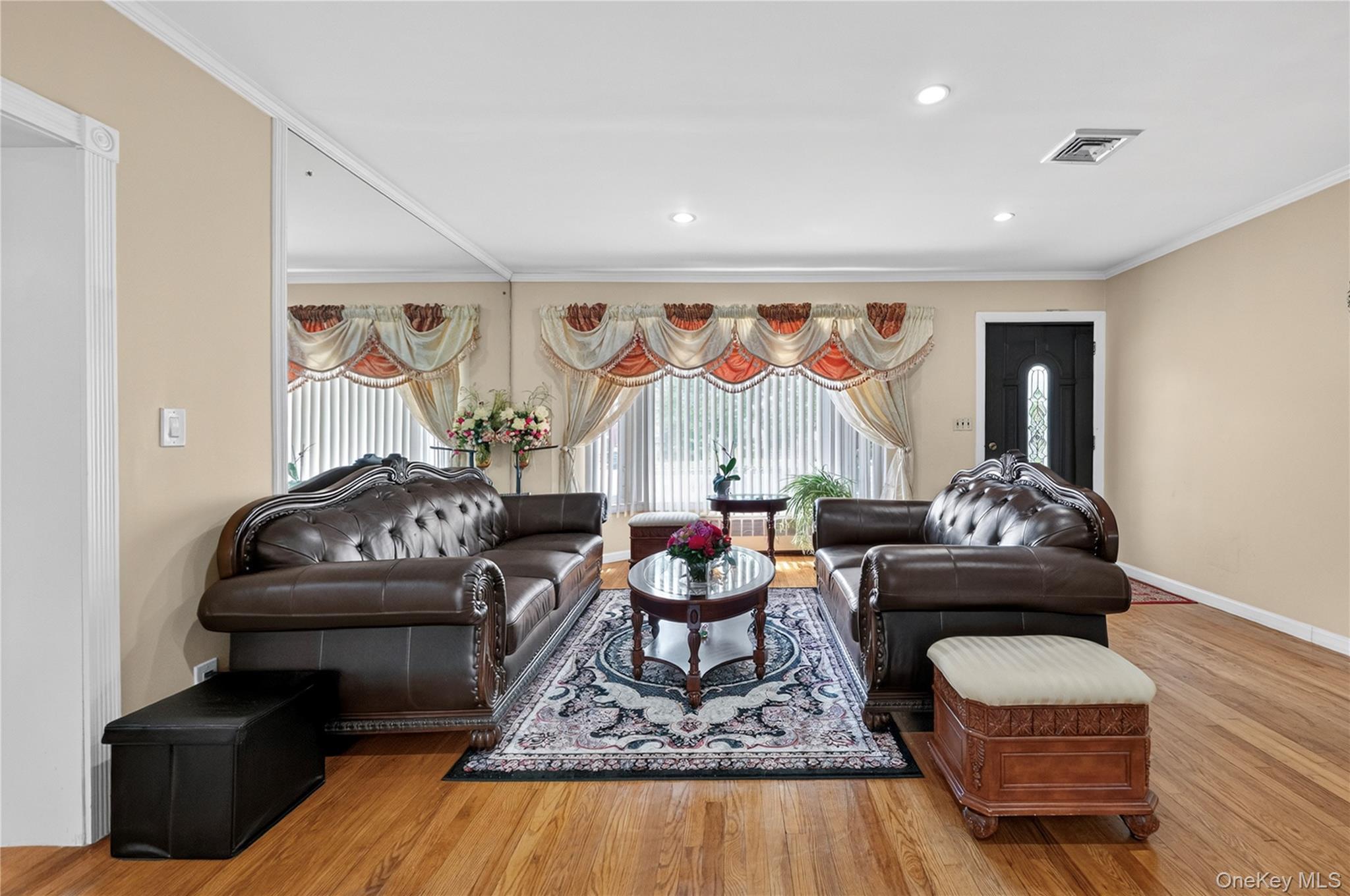 Single Family Marcus Avenue  Nassau County, NY 11040, MLS-1034978-8