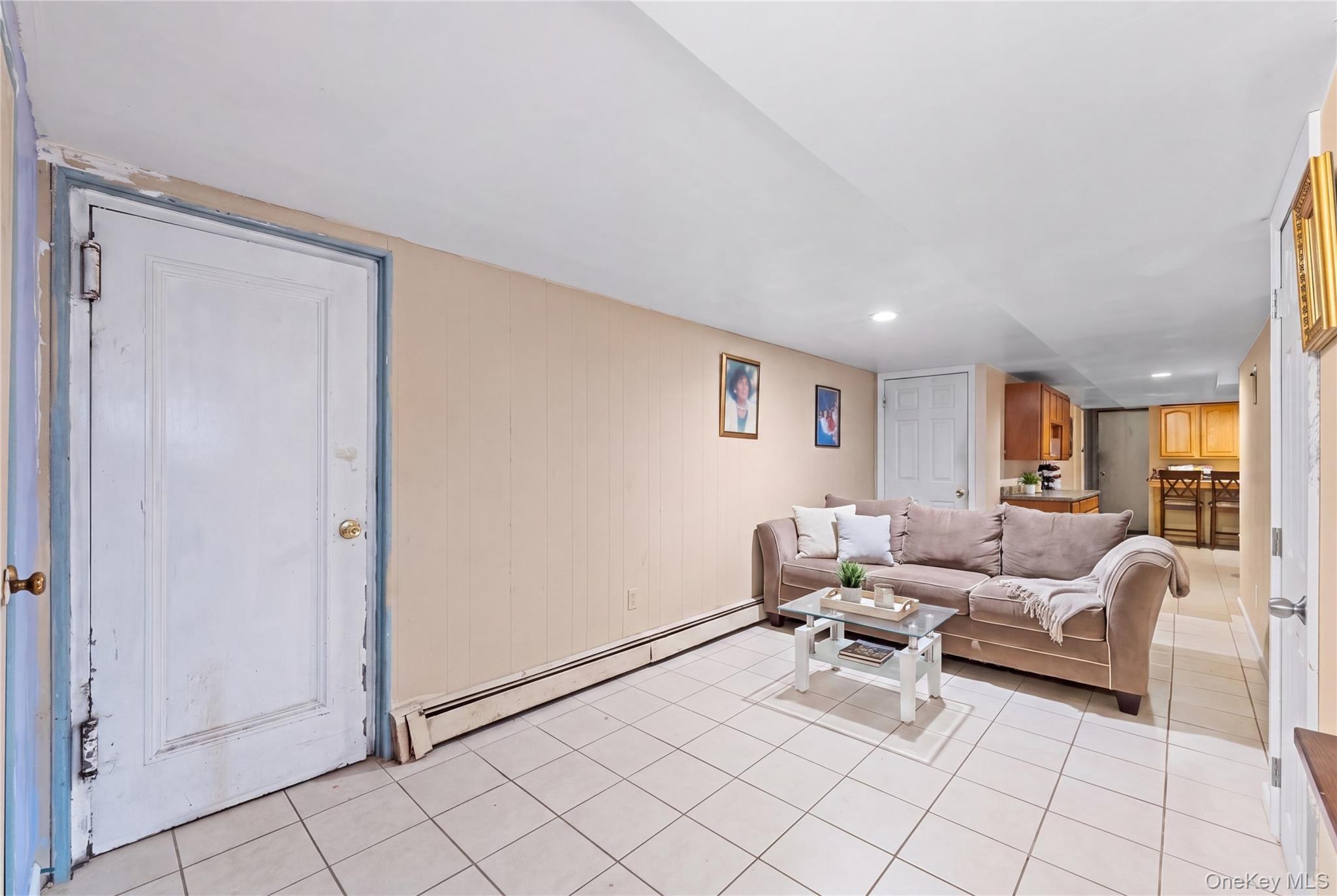 Single Family 227th Street  Queens, NY 11413, MLS-1034980-17