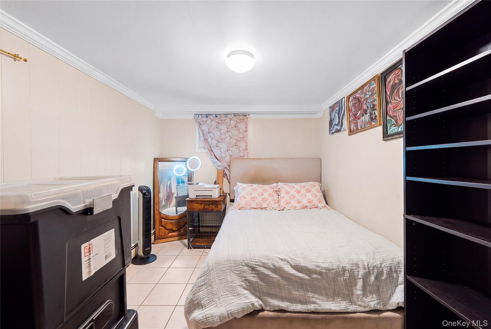 Single Family 227th Street  Queens, NY 11413, MLS-1034980-22