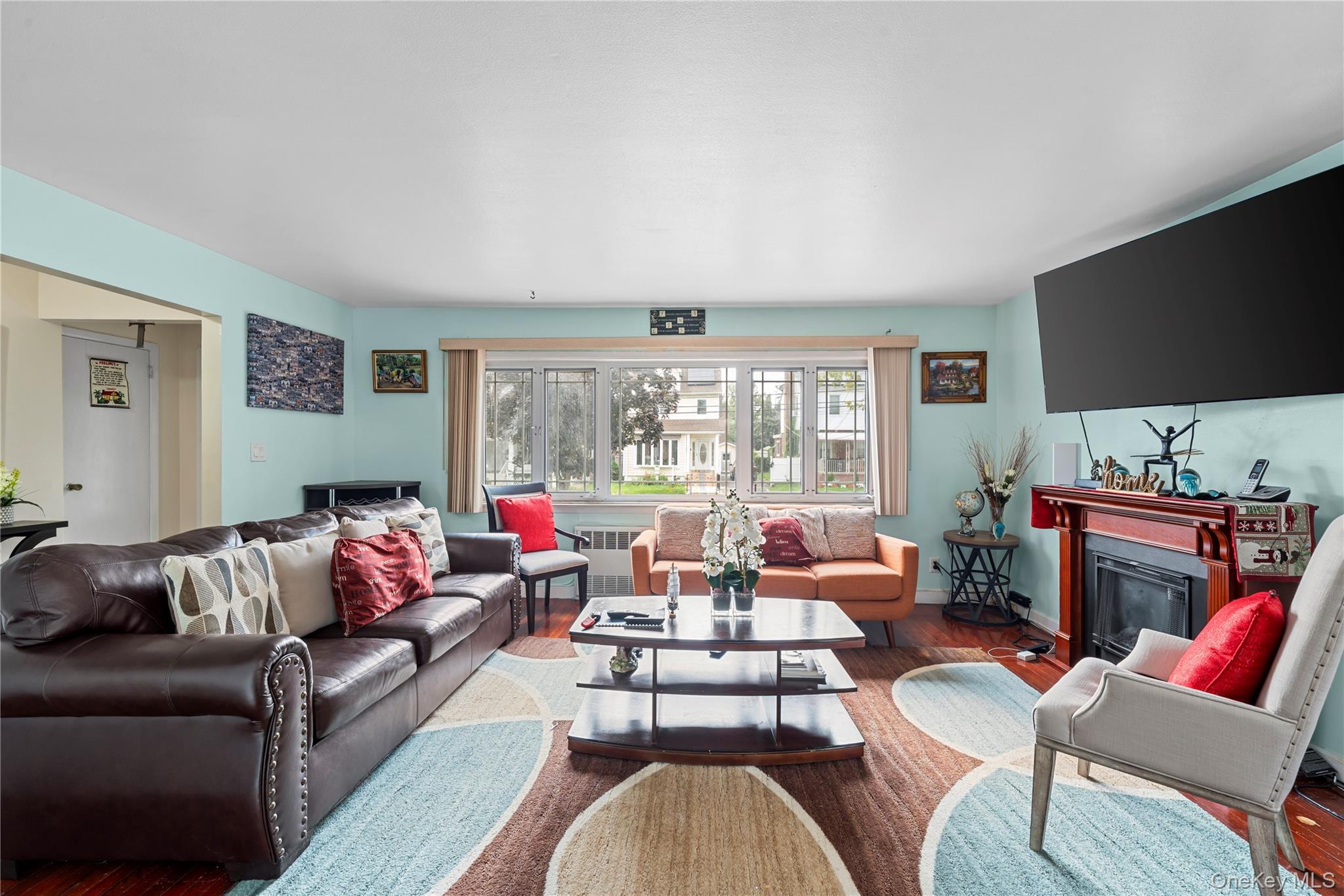 Single Family 227th Street  Queens, NY 11413, MLS-1034980-3