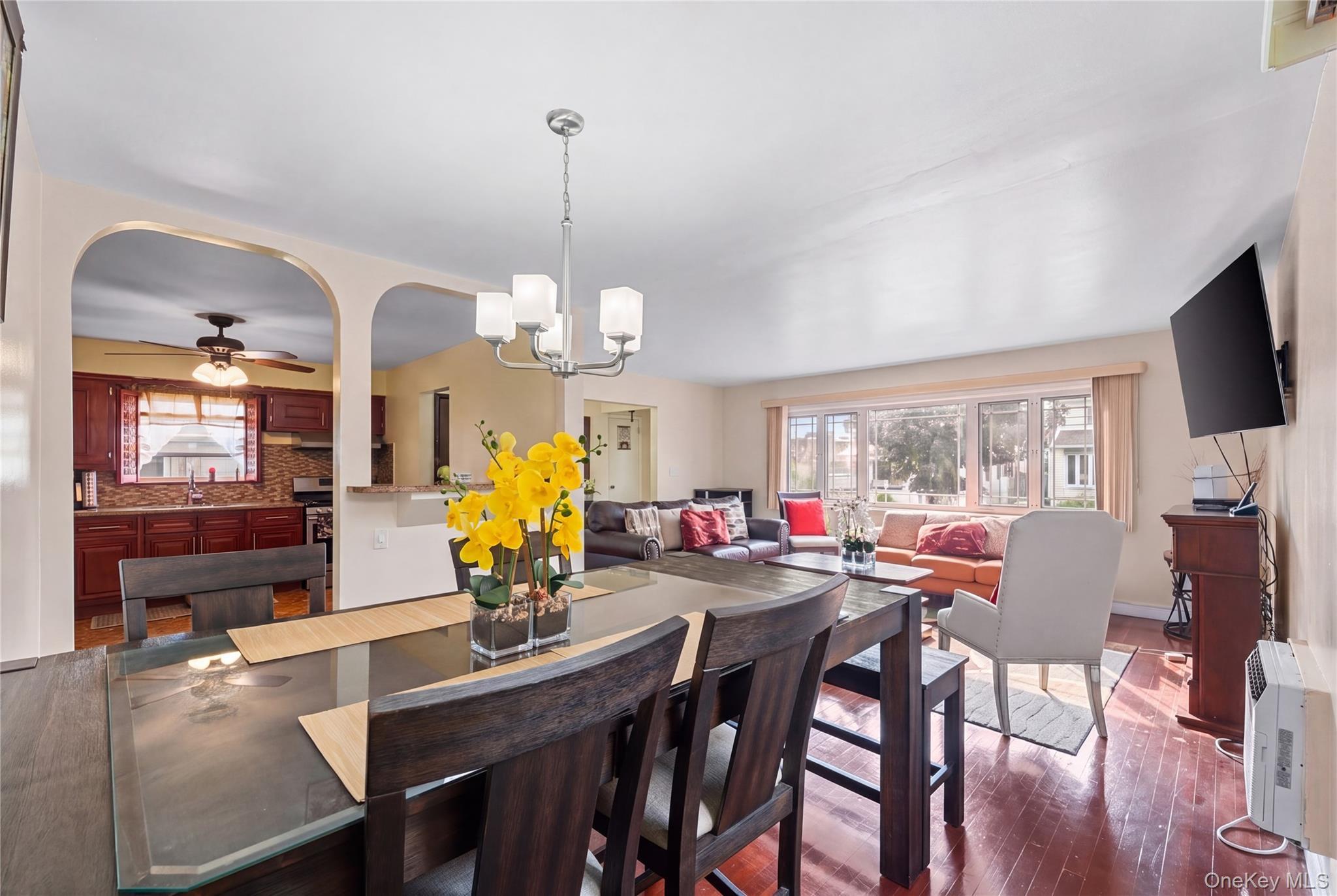 Single Family 227th Street  Queens, NY 11413, MLS-1034980-6