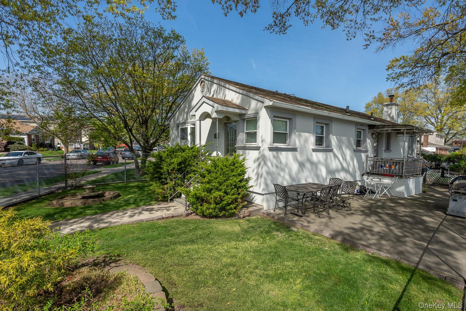 Single Family 19th Avenue Queens, NY 11357, MLS-1034983-3