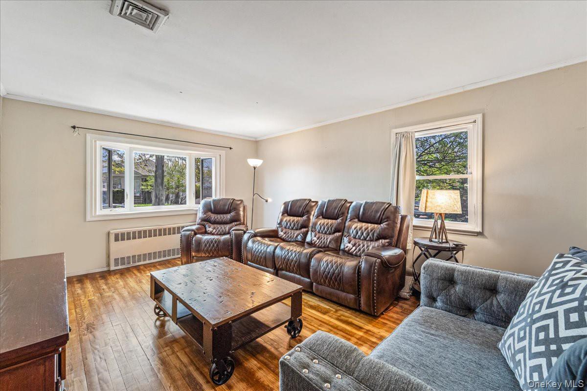 Single Family 19th Avenue Queens, NY 11357, MLS-1034983-6