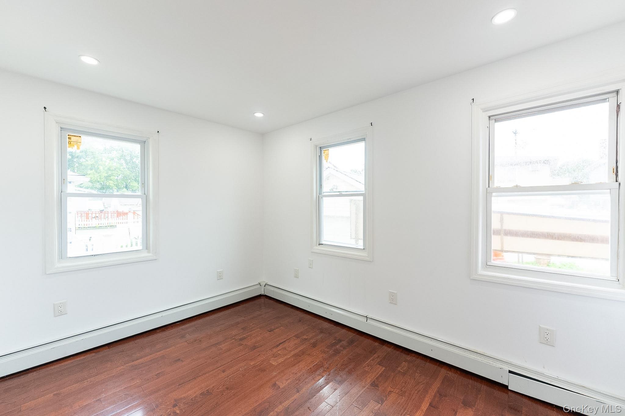 Single Family 164th Street Queens, NY 11434, MLS-1034994-12